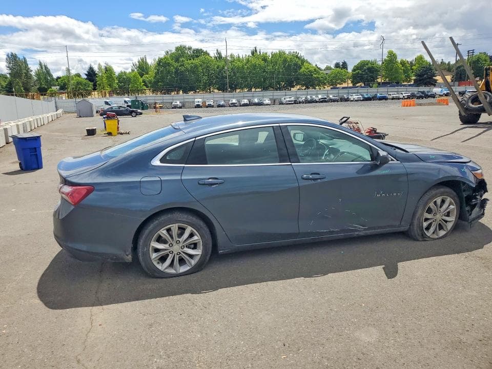 2020 CHEVROLET MALIBU LT 3