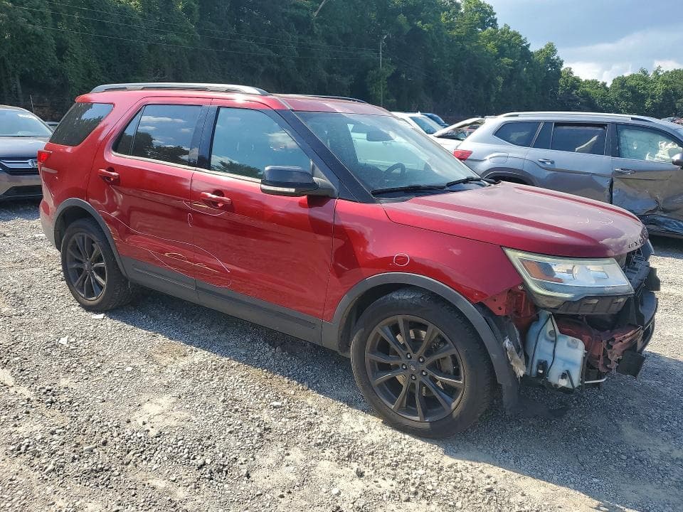 2017 FORD EXPLORER XLT 4