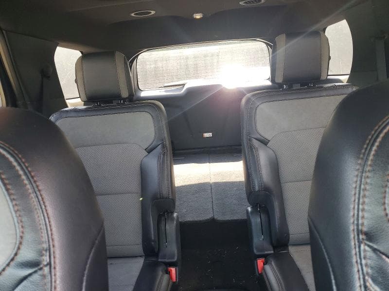 2017 FORD EXPLORER XLT 10