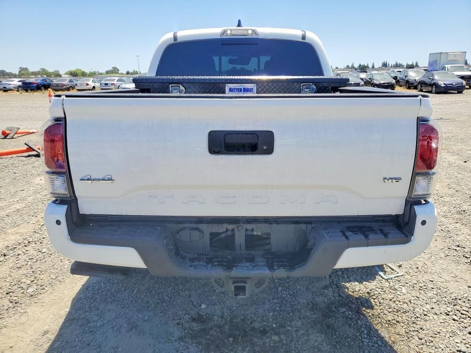 2021 TOYOTA TACOMA LIMITED 6