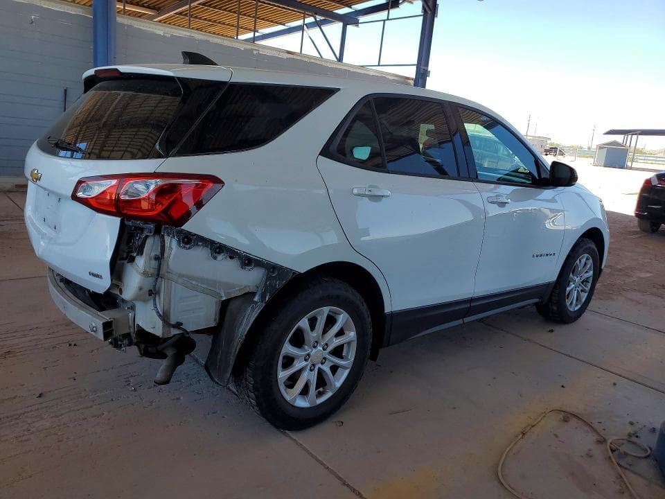 2018 CHEVROLET EQUINOX LS 3