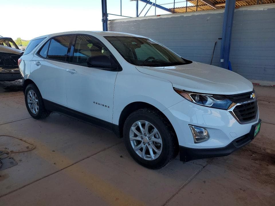 2018 CHEVROLET EQUINOX LS 4