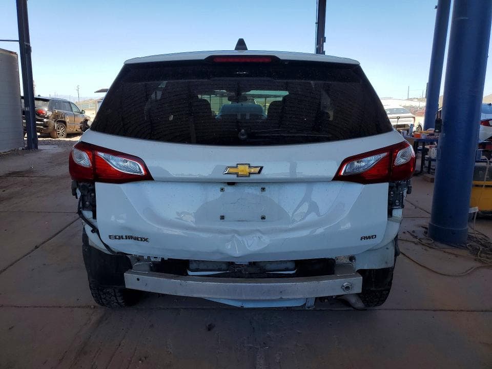 2018 CHEVROLET EQUINOX LS 6