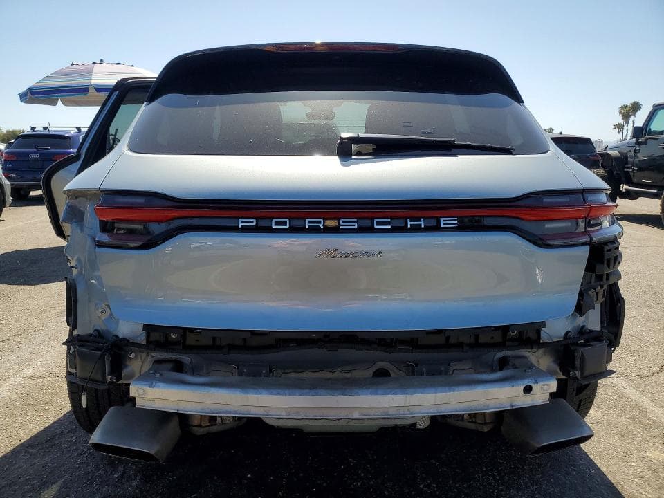 2021 PORSCHE MACAN 6