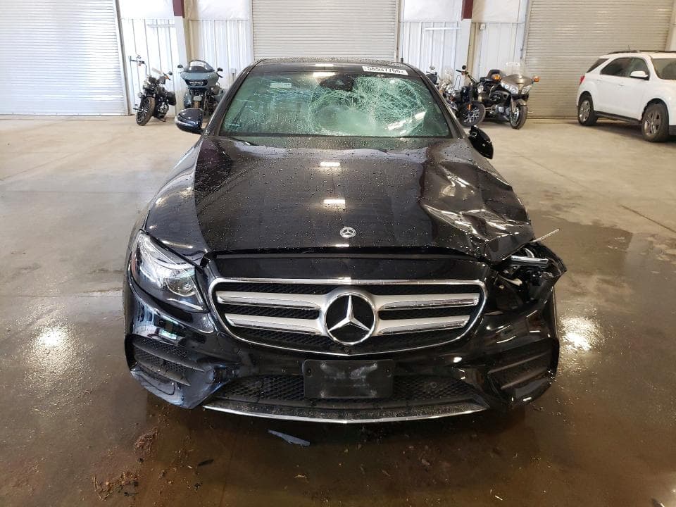 2018 MERCEDES-BENZ E 300 4MATIC 5