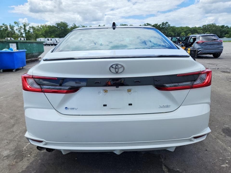 2025 TOYOTA CAMRY XSE 6