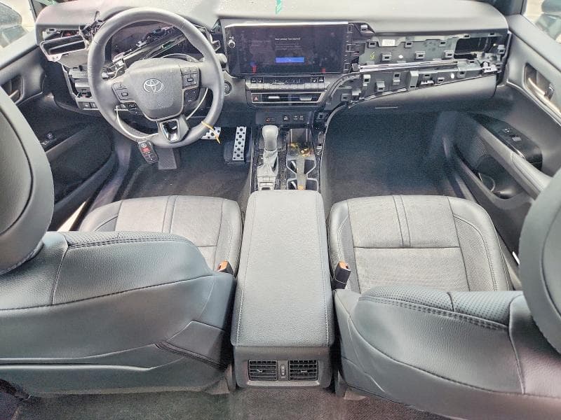 2025 TOYOTA CAMRY XSE 8
