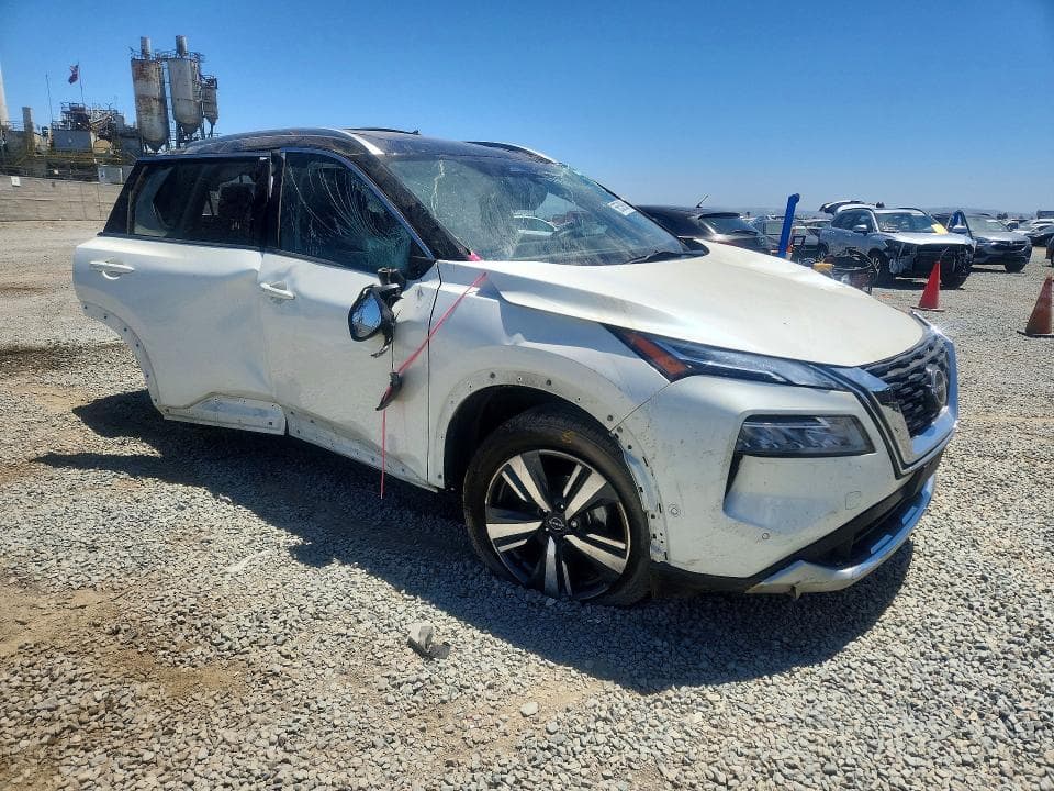 2023 NISSAN ROGUE PLATINUM 4