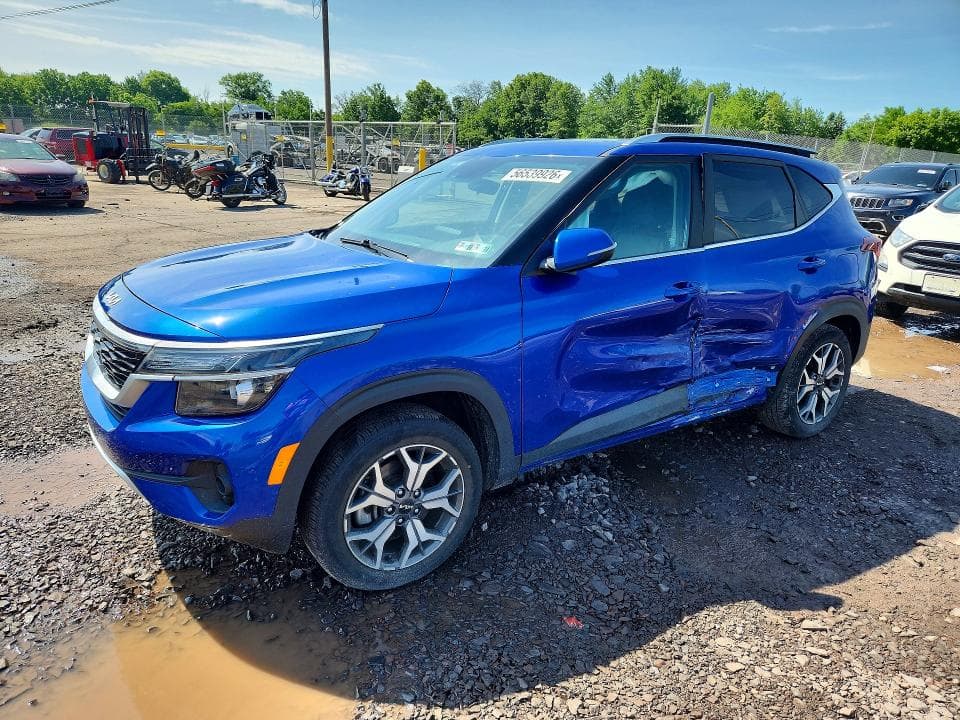 2022 KIA SELTOS EX