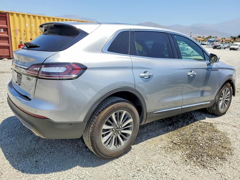 2020 LINCOLN NAUTILUS RESERVE 3