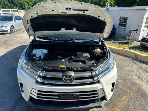 2018 TOYOTA HIGHLANDER LIMITED PLATINUM LIMITED PLATINUM 8