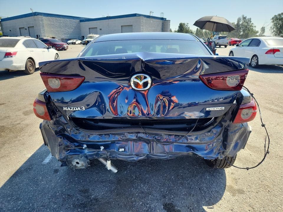 2020 MAZDA 3 SELECT 6