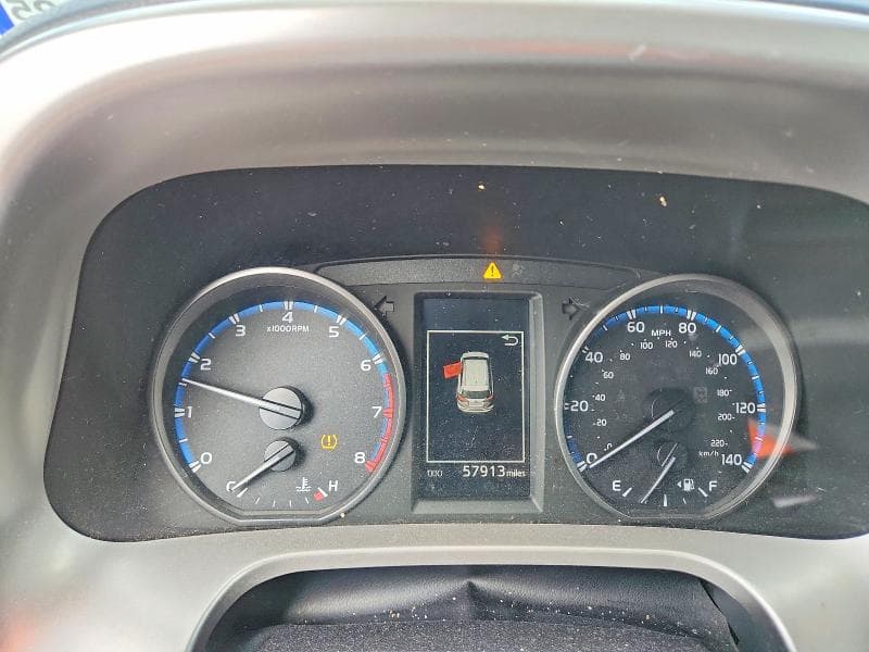 2018 TOYOTA RAV4 LE 9