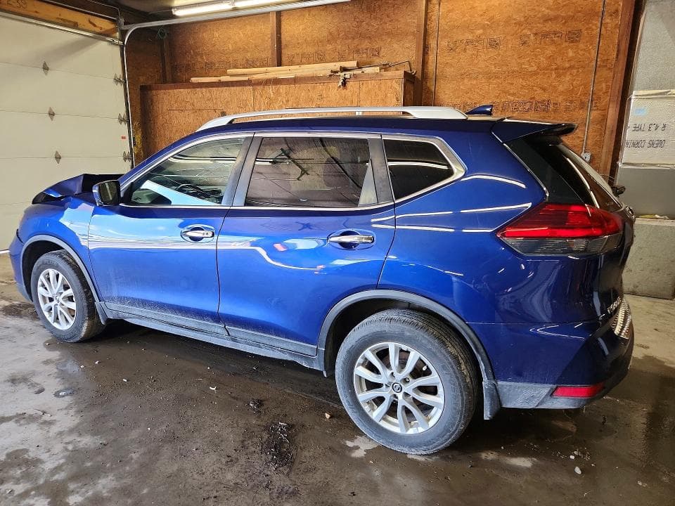 2017 NISSAN ROGUE SV 2