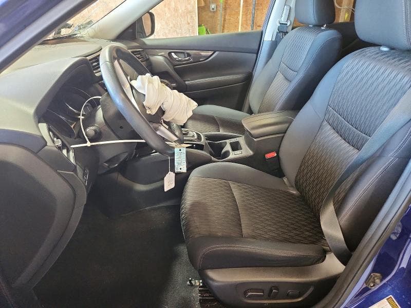 2017 NISSAN ROGUE SV 7