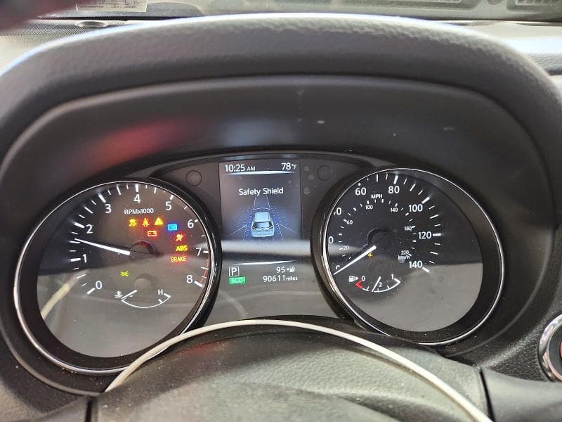 2017 NISSAN ROGUE SV 9