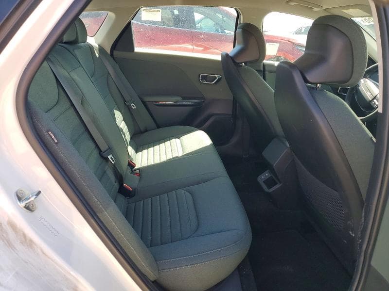 2025 KIA K4 EX 10