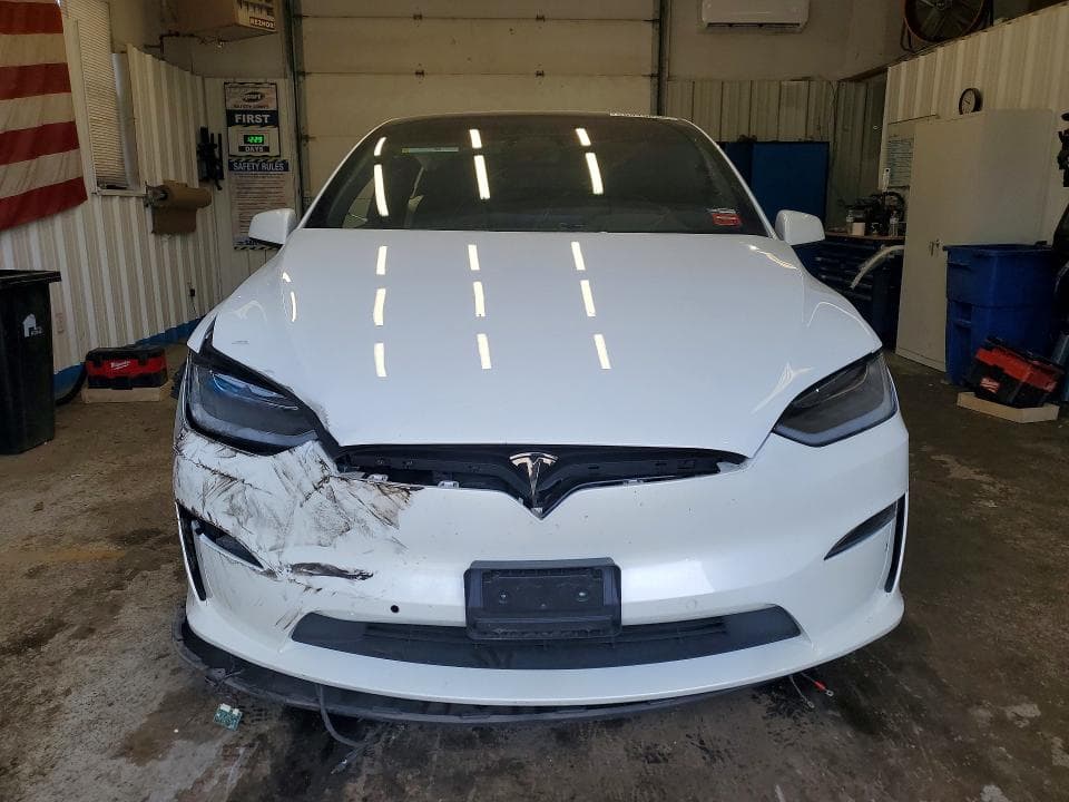 2022 TESLA MODEL X 5