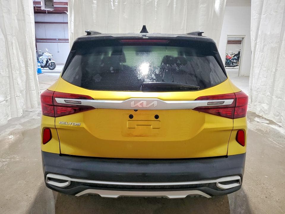 2022 KIA SELTOS S 6