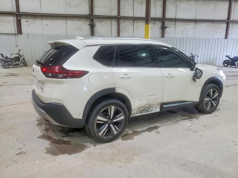 2021 NISSAN ROGUE PLATINUM PLATINUM 3