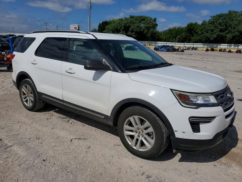 2018 FORD EXPLORER XLT 4