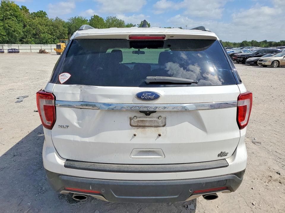 2018 FORD EXPLORER XLT 6