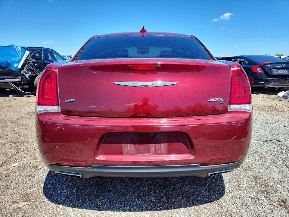 2019 CHRYSLER 300 S 6