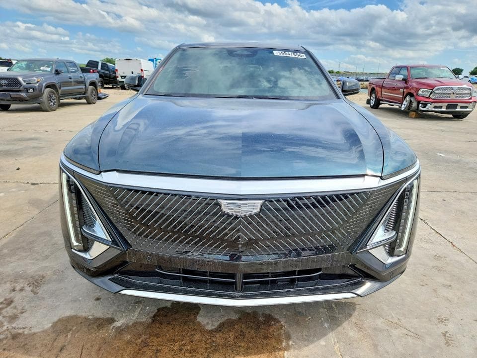 2026 CADILLAC LYRIQ LUXURY 5