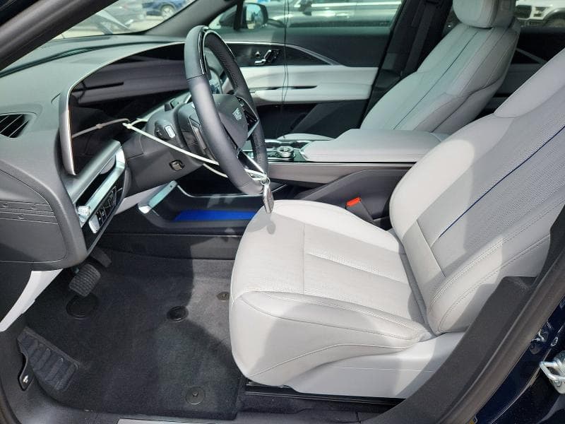 2026 CADILLAC LYRIQ LUXURY 7