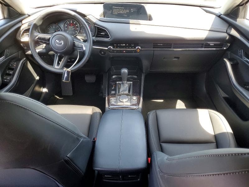 2025 MAZDA CX-30 PREFERRED 8