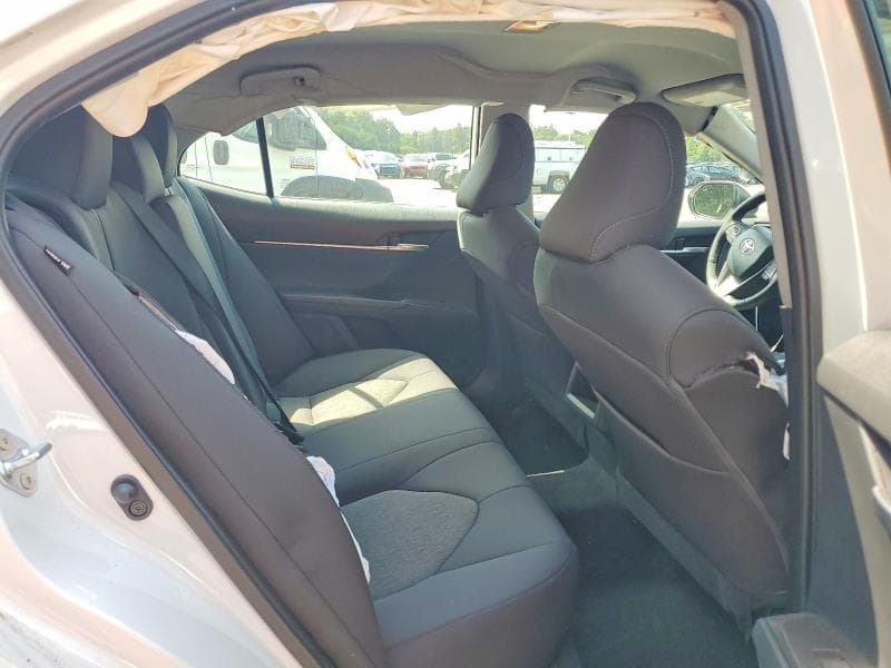 2023 TOYOTA CAMRY LE 10