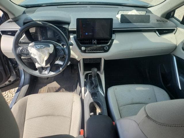 2024 TOYOTA COROLLA CROSS L L 8