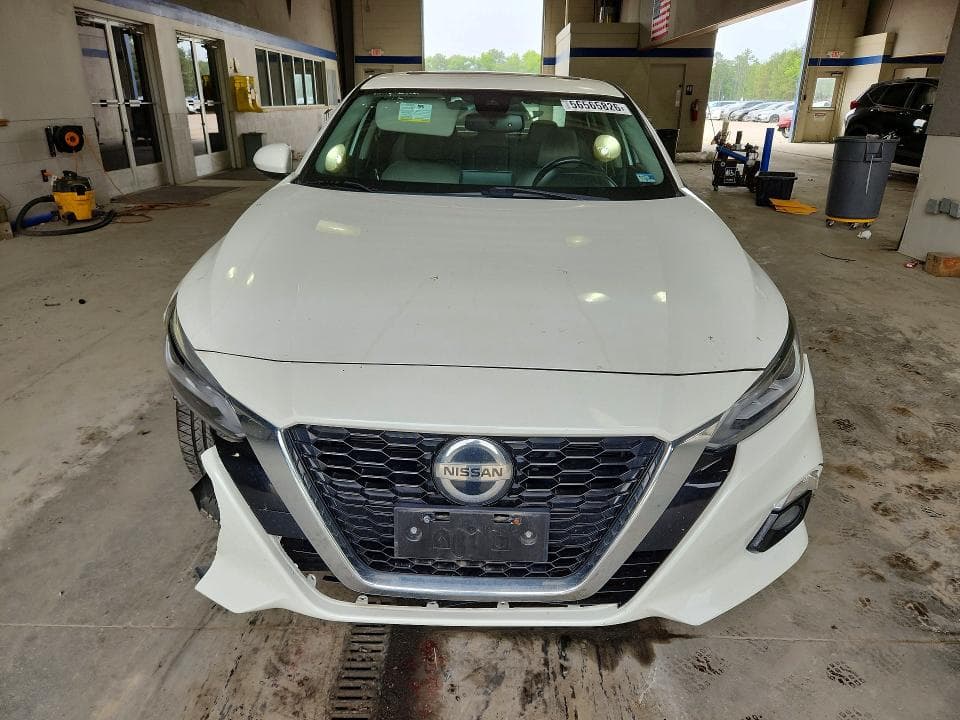 2019 NISSAN ALTIMA SV 5