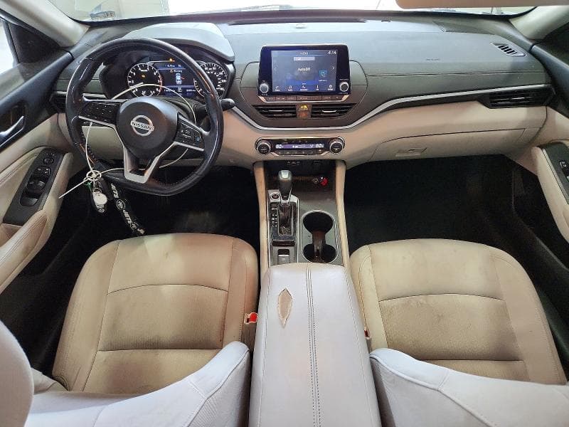 2019 NISSAN ALTIMA SV 8