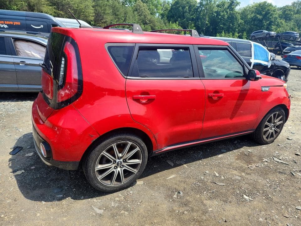 2017 KIA SOUL ! 3
