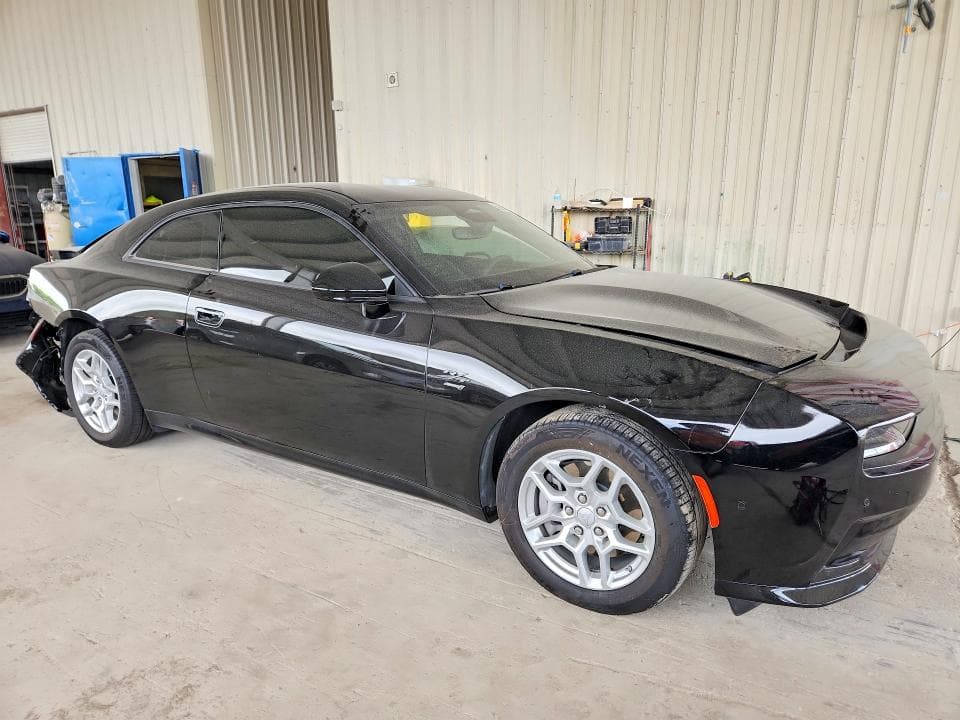 2025 DODGE CHARGER DAYTONA R 4