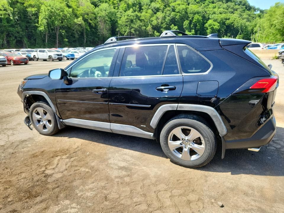 2024 TOYOTA RAV4 HYBRID XLE XLE 2