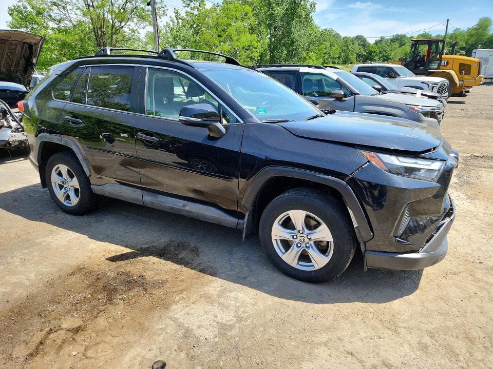 2024 TOYOTA RAV4 HYBRID XLE XLE 4