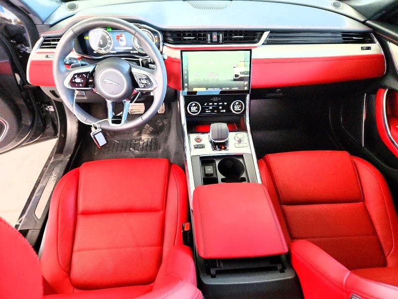 2024 JAGUAR XF R-DYNAMIC SE R-DYNAMIC SE 9