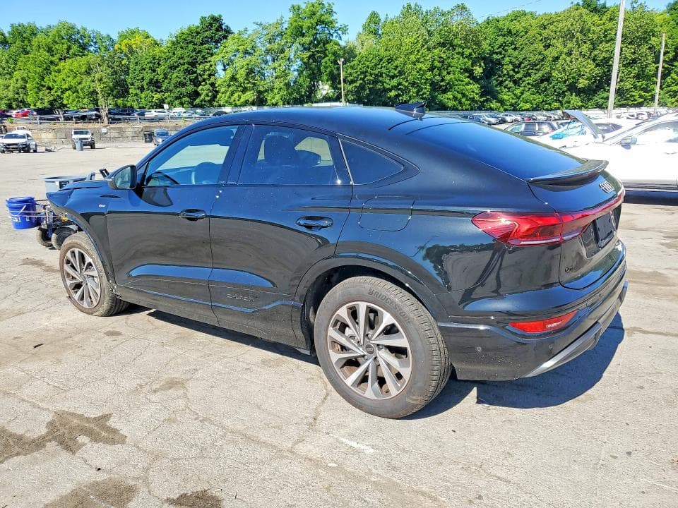 2025 AUDI Q6 E-TRON SPORTBACK PREMIUM PLUS 2