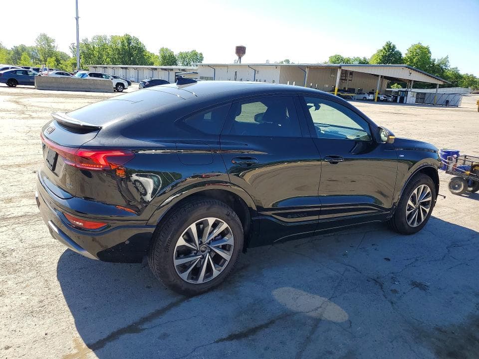 2025 AUDI Q6 E-TRON SPORTBACK PREMIUM PLUS 3
