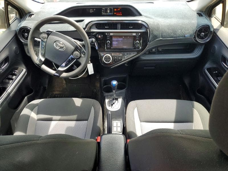 2018 TOYOTA PRIUS C TWO TWO 8