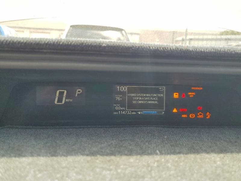 2018 TOYOTA PRIUS C TWO TWO 9