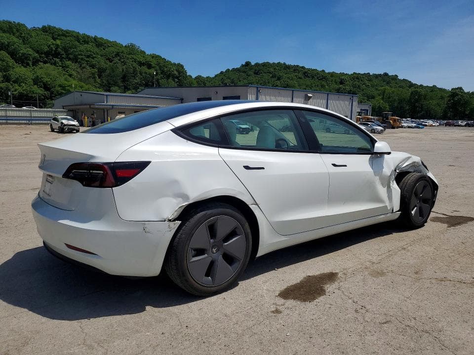 2023 TESLA MODEL 3 3