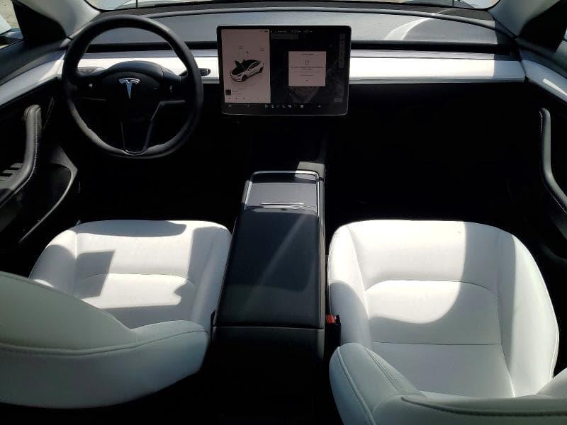 2023 TESLA MODEL 3 8