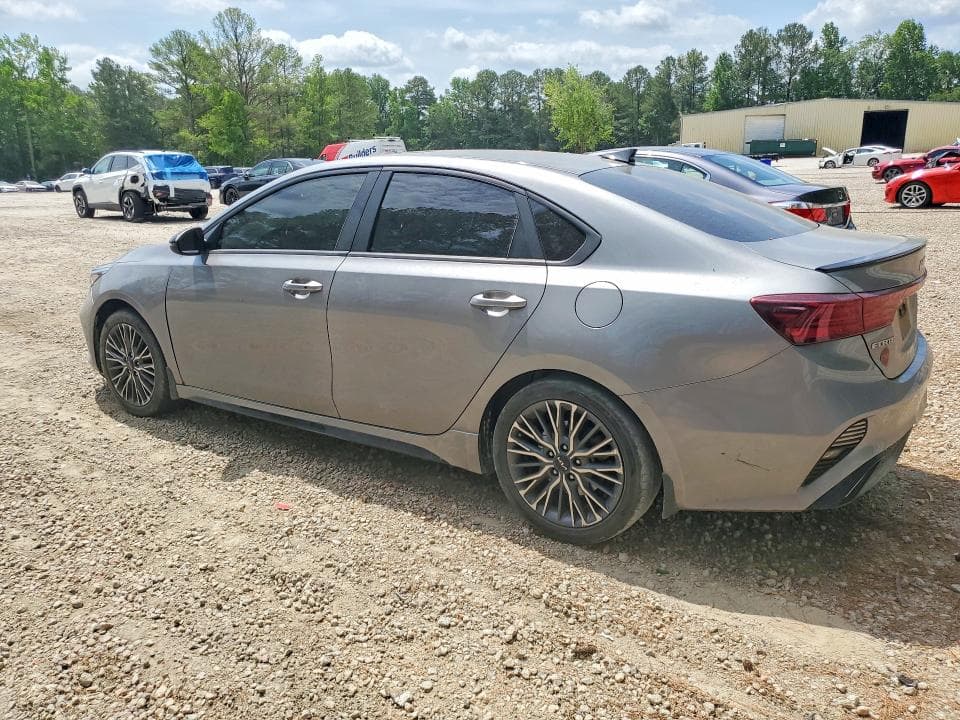 2023 KIA FORTE GT LINE 2