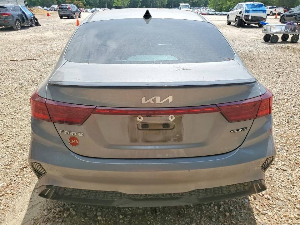 2023 KIA FORTE GT LINE 6
