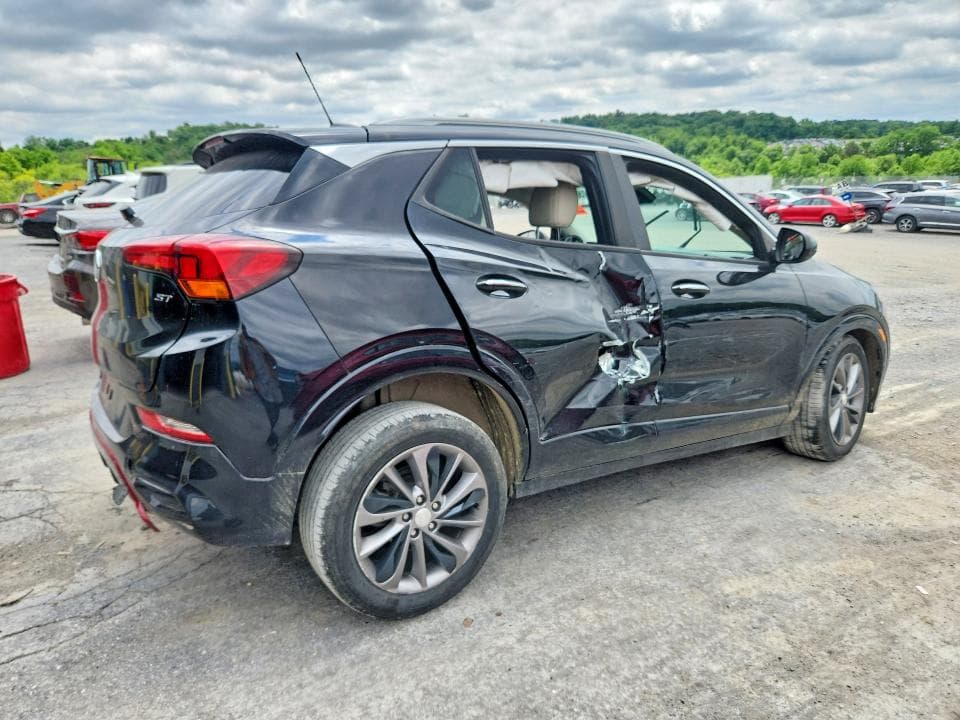 2021 BUICK ENCORE GX SELECT 3