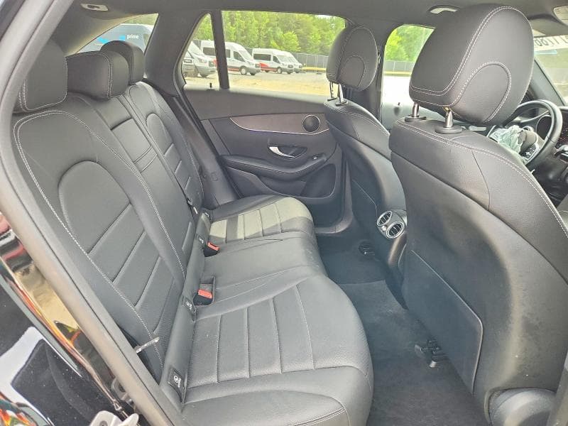 2022 MERCEDES-BENZ GLC 300 4MATIC 11
