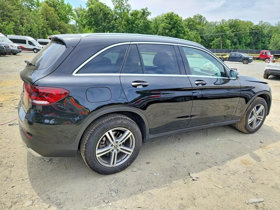 2022 MERCEDES-BENZ GLC 300 4MATIC 3